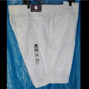 Gloria Vanderbilt White Bermuda Shorts 24W